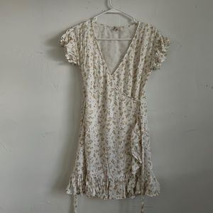 BILLABONG FLORAL WRAP DRESS